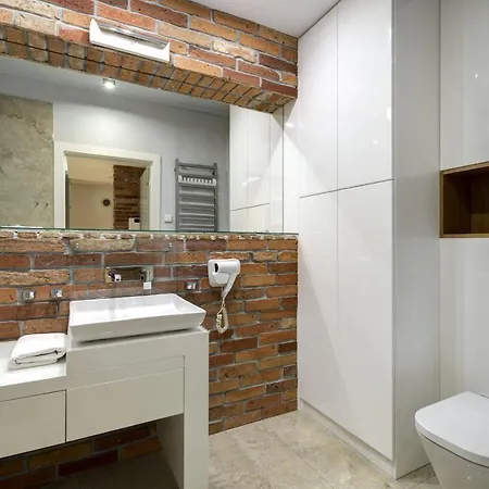 3 - Waterlane Valhalla *