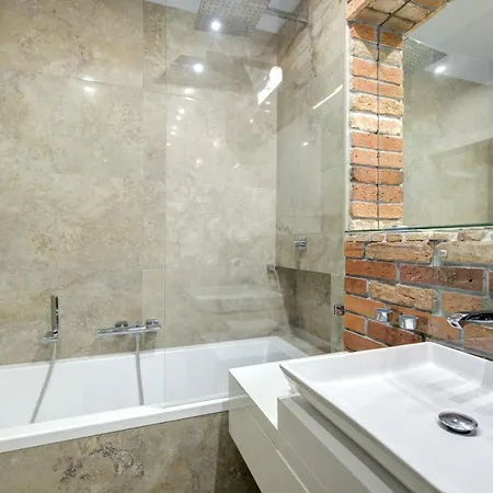 3 - Waterlane Valhalla *