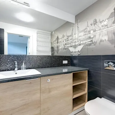 3 - Waterlane Valhalla * Danzica