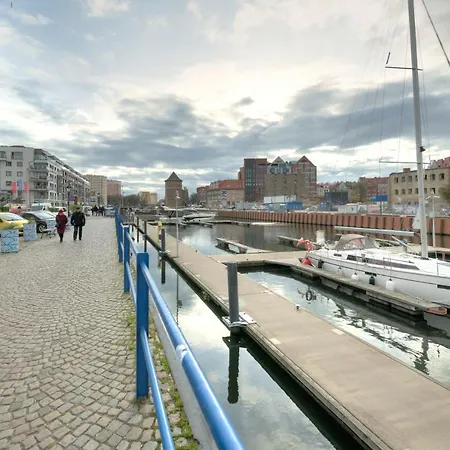 3 - Waterlane Valhalla *